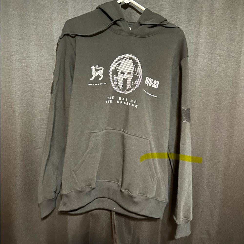 Spartan Graphic Hoodie in Charcoal